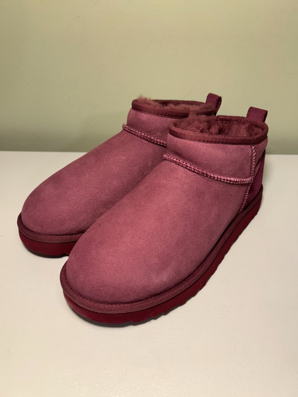 Ugg Women's Classic Ultra Mini